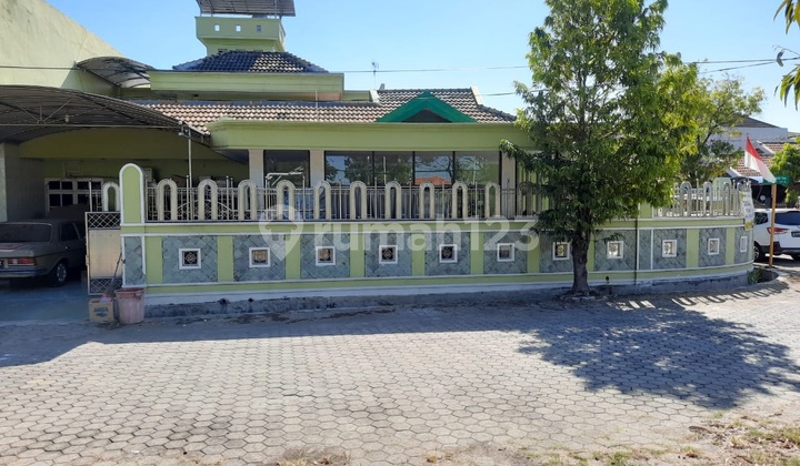 Rumah di Taman pondok indah, Surabaya (ME)