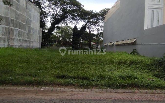 Dijual Tanah di Raya Bukit Golf Mediterania, Surabaya HGB 800 m² 1