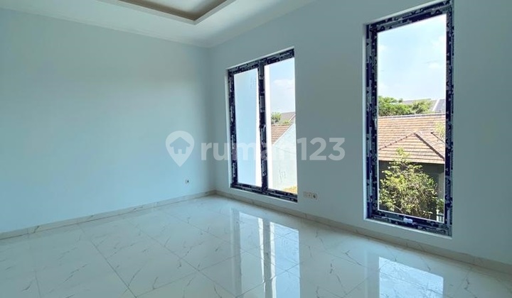 Rumah 2 Lantai di Bukit Palma, Surabaya Gress, Modern Minimalis (ME) Rumah 2 Lantai di Bukit Palma, Surabaya Gress, Modern Minimalis (ME)