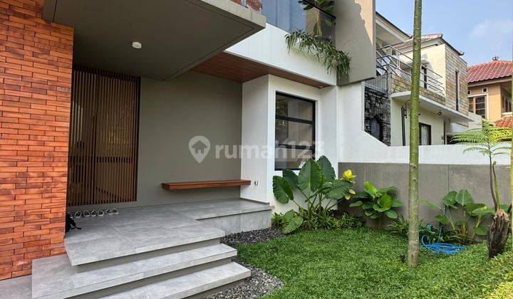 Rumah Cakep Dekat Pintu Tol & Pusat Perbelanjaan, Puspita Loka BSD  2