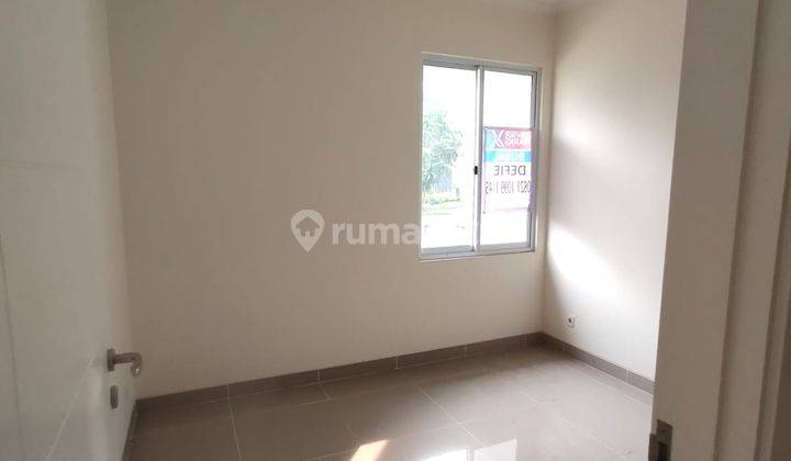 Rumah Bangunan Rapih Di Cluster Agnesi Gading Serpong 2