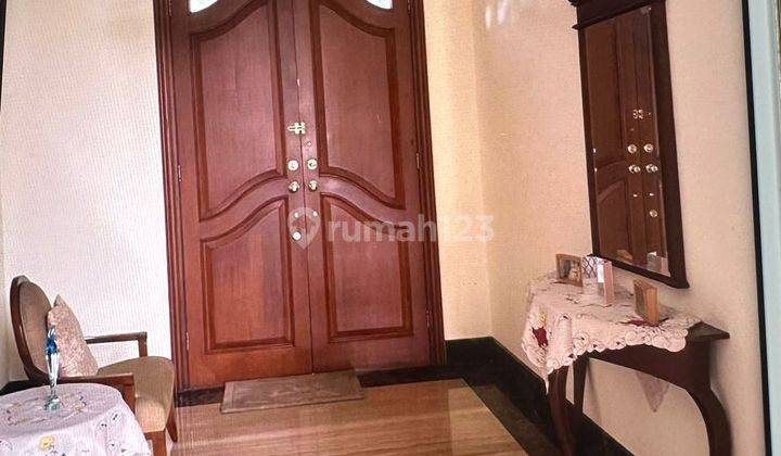 Rumah Classic Di Sumenep Menteng Jakarta Pusat 12