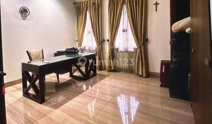Rumah Classic Di Sumenep Menteng Jakarta Pusat 20