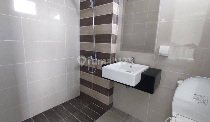 Rumah Tipe Premium Semi Furnished Cluster Rossini Gading Serpong 2