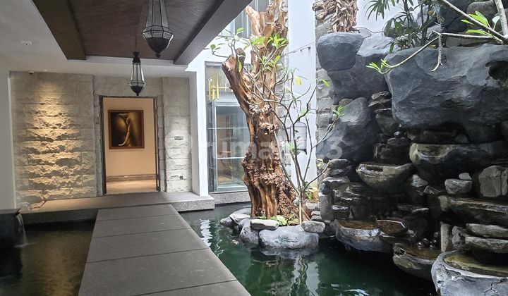Jual Rumah Furnished Mewah Private Pool, Pantai Mutiara - Jakarta Utara 2