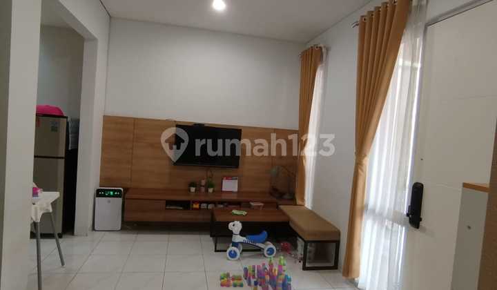 Rumah Semi Furnished Cakep Cluster Malibu Village