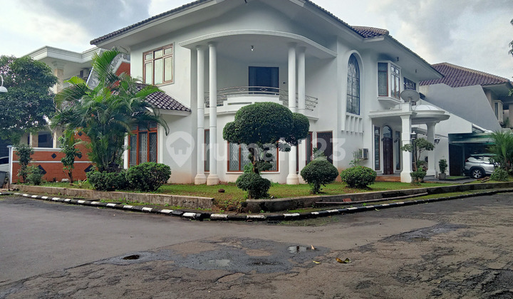 Rumah Mewah Hoek Classic Komplek Mampang - Jakarta Selatan