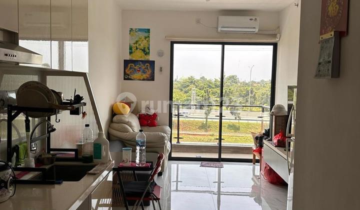 Sell Fast Semi-Furnished Corner Apartment, Sky House - BSD Sell Fast Semi-Furnished Corner Apartment, Sky House - BSD