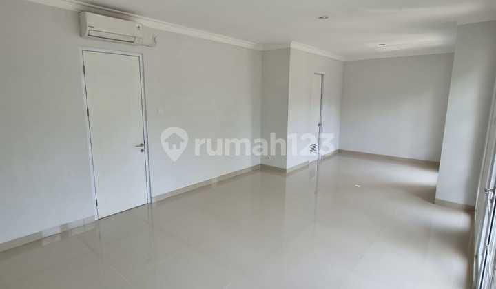 Barang Langka Rumah di Cluster Alicante Gading Serpong