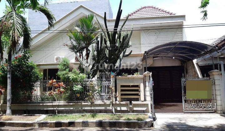 Dijual Rumah Siap Huni di Dharmahusada Indah Utara 1