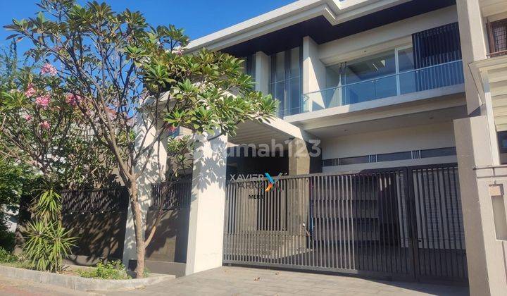 Langka Dijual Rumah Baru Minimalis Mewah Araya 1 Parkir Luas 1