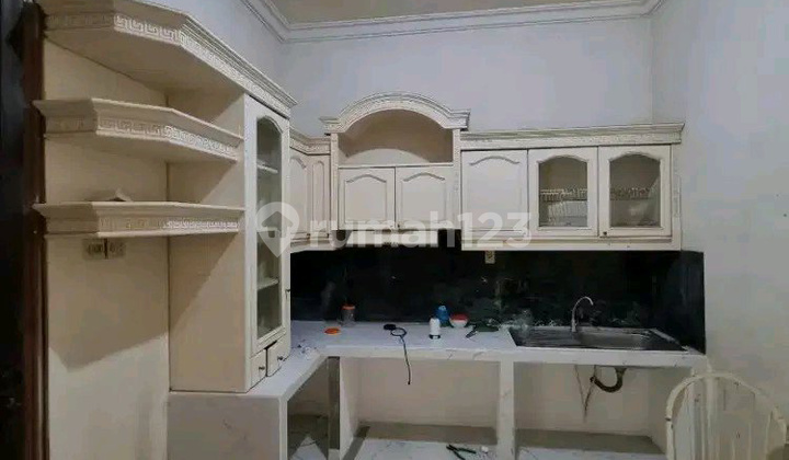 PRICE DROP MANYAR TIRTOYOSO SURABAYA HOUSE CHEAP RON.A1446