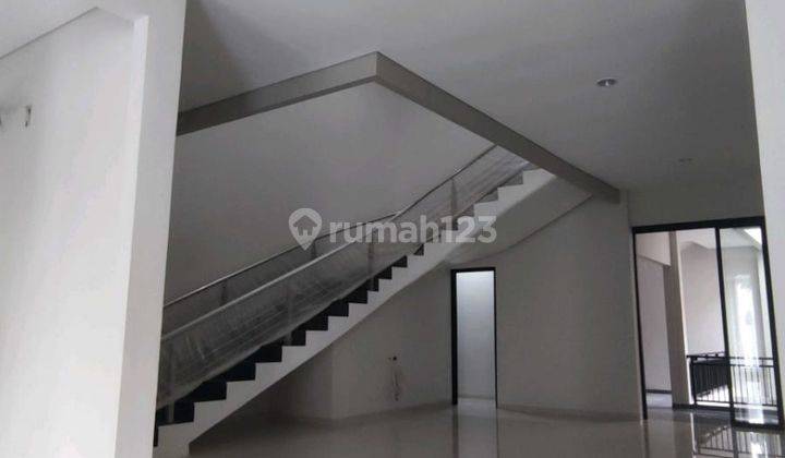 Rumah 4 Lantai Siap Huni Araya Tahap 1 Surabaya Murah Ric.a003 2