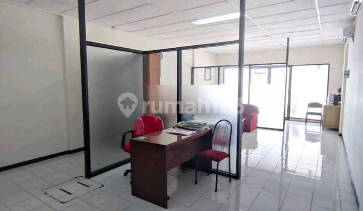 Ready-to-Use 3-Story Shop House (Ruko) Ir H Juanda Sidoarjo, Strategic Location Ric.a231 2