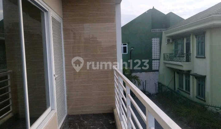 RUMAH PALM SPRING REGENCY SURABAYA KAWASAN NYAMAN RON.A1716