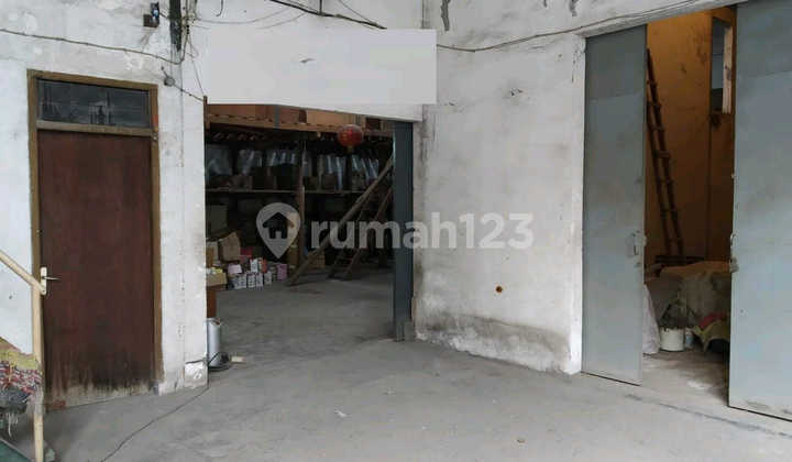 GUDANG STRATEGIS LEBAK SARI SURABAYA COCOK UNTUK USAHA RON.A2825 GUDANG STRATEGIS LEBAK SARI SURABAYA COCOK UNTUK USAHA RON.A2825