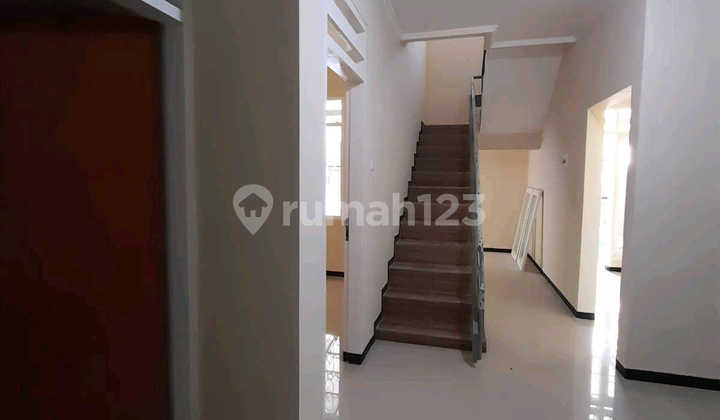 RUMAH RUNGKUT ASRI TENGAH SURABAYA KAWASAN NYAMAN MURAH RON.A1924 2