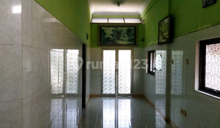 RUKO 3 LANTAI MANYAR SURABAYA STRATEGIS UNTUK USAHA RON.A2759 RUKO 3 LANTAI MANYAR SURABAYA STRATEGIS UNTUK USAHA RON.A2759