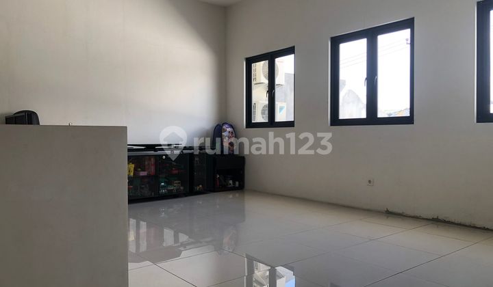 Rumah Nyaman di Kutisari Indah Selatan Surabaya Murah Aud.a064