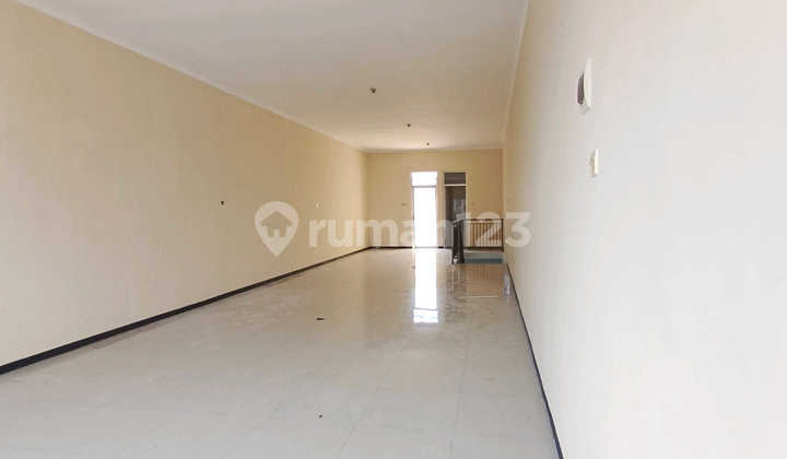 Ruko 3 Lantai di Raya Kartini Surabaya Murah untuk Usaha Lie.A233