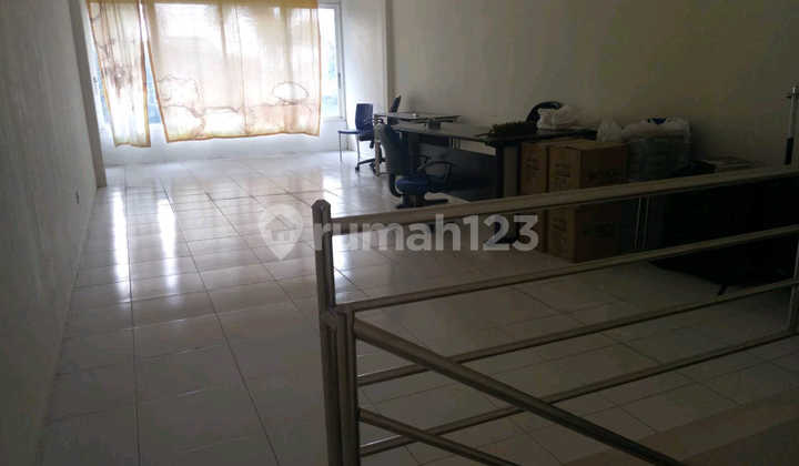 Ruko Merr Boulevard Surabaya Suitable for Business, Office Ron.a2744 2