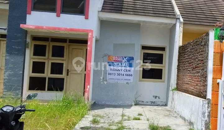 Palm Pertiwi House in Menganti Gresik, Affordable. Ron.a242