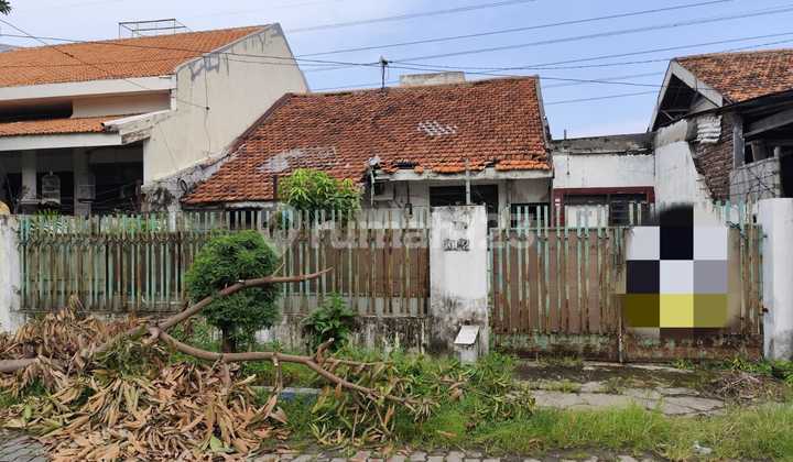  Dijual rumah hitung tanah di Tenggilis Mejoyo 