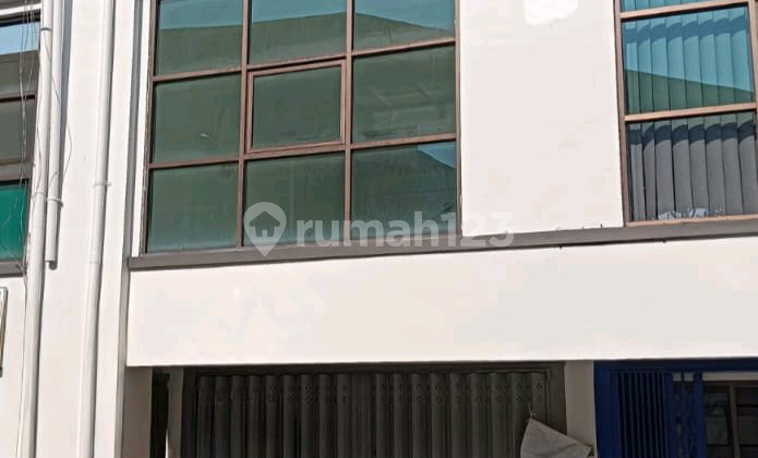 Affordable 3-Storey Ready-to-Use Ruko at Plaza Segi 8