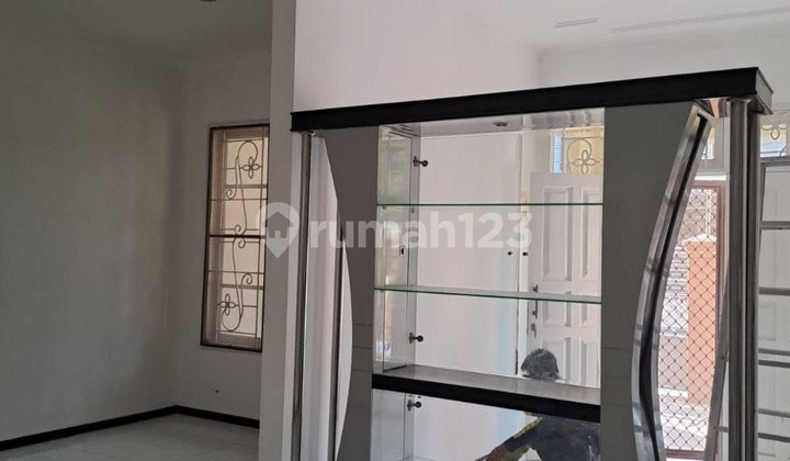 Rumah 2 Lantai Dharmahusada Mas Surabaya 2