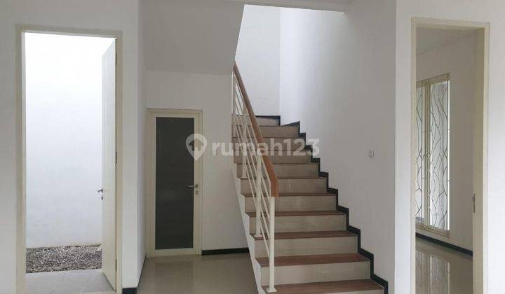 Rumah di Sutorejo Murah Siap Huni 5