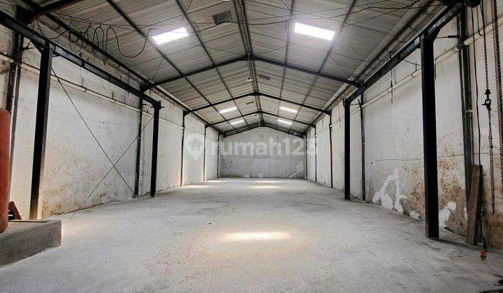 Disewakan Gudang di Margomulyo Permai 1