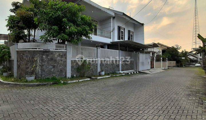 Rumah di Simpang Darmo Permai Selatan Murah Siap Huni 1