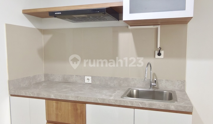 Semi-Furnished Denver Apartment Next to Uc Citraland Semi-Furnished Denver Apartment Next to Uc Citraland