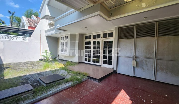 Ready-to-Occupy House Dharma Husada Permai Surabaya Ready-to-Occupy House Dharma Husada Permai Surabaya