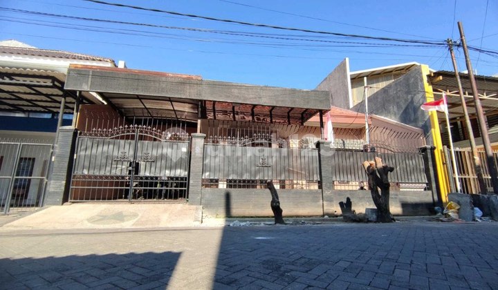 Two-Story House in Ngagel Jaya Selatan, Surabaya
