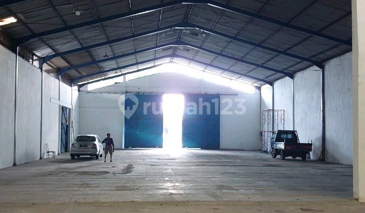 Mastrip Raya Warehouse Karang Pilang Surabaya