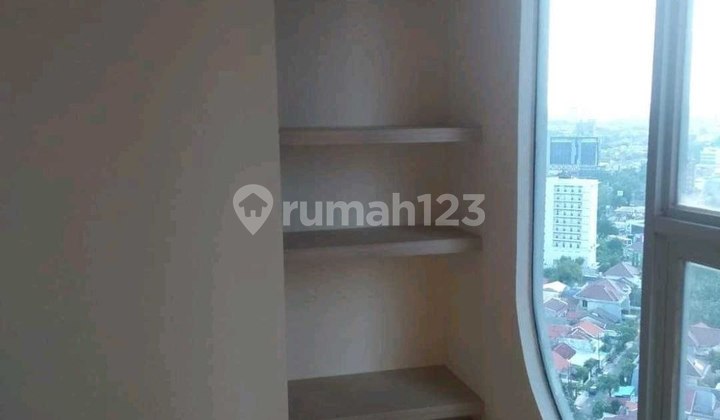 Ready-to-Occupy City Square Apartment Surabaya