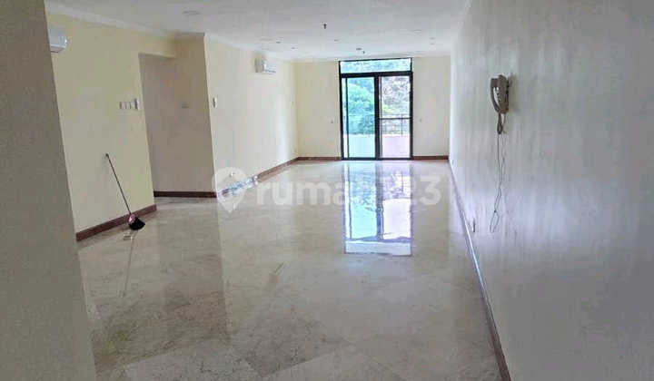 Graha Famili Surabaya Condominium