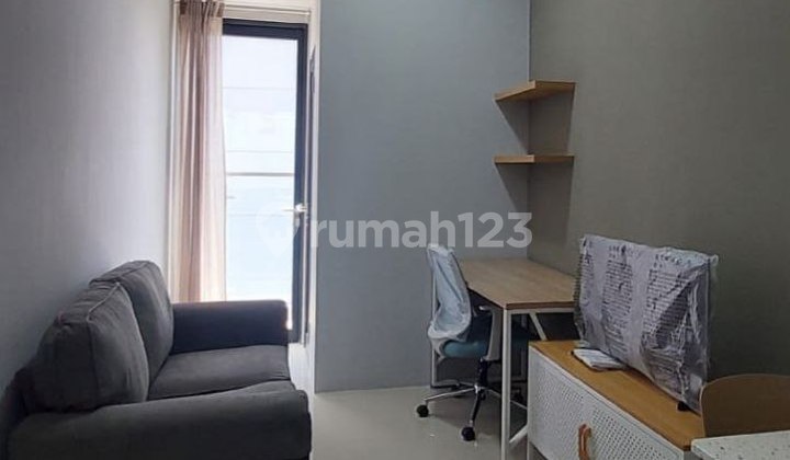 Denver Apartment Next to Ciputra University Surabaya
