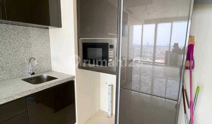 One Galaxy Apartment Direct Access to Galaxy Mall 3 Surabaya One Galaxy Apartment Direct Access to Galaxy Mall 3 Surabaya