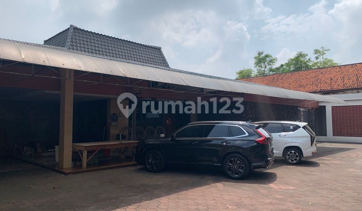 Rumah Vintage Embong Kemiri Tengah Kota Strategis Rumah Vintage Embong Kemiri Tengah Kota Strategis