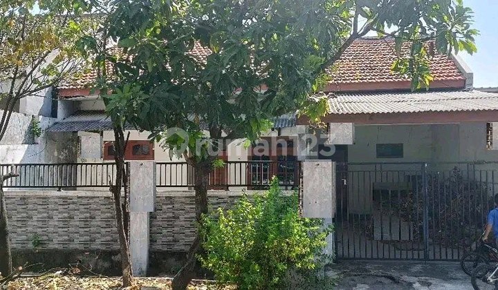 Rumah Kutisari Tenggilis Mejoyo Surabaya 2