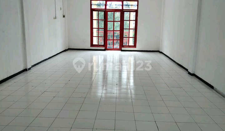 Darmo Permai Timur Shop House, Sukomanunggal