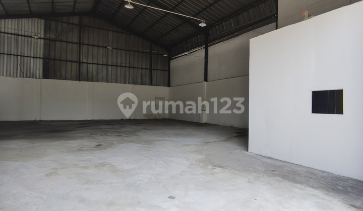 Gudang Tropodo Murah Siap Huni Bebas Banjir.