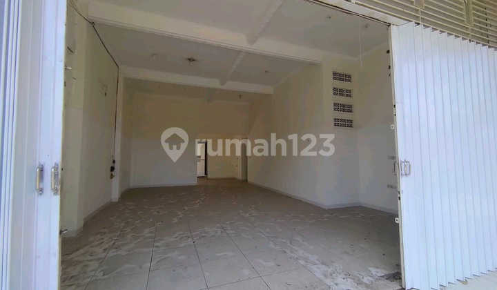 Airlangga Jombang Shop House for Rent, Strategic Location, Suitable for Business Airlangga Jombang Shop House for Rent, Strategic Location, Suitable for Business