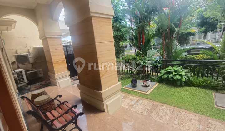 For Sale 2-Story House in Regency 21 Surabaya City, Land Area 425 2