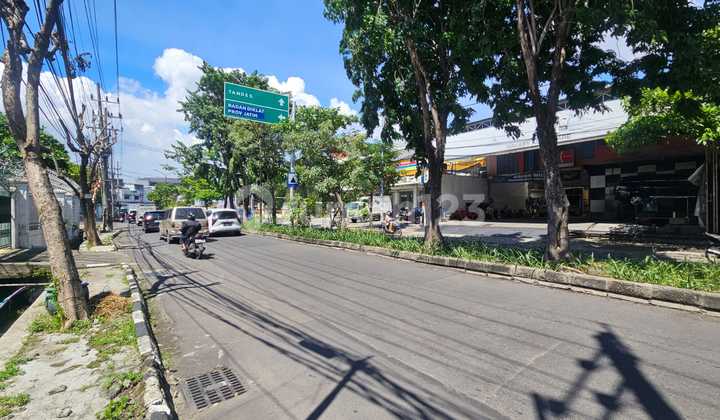 Forsale Rumah Cocok untuk Kantor dan Usaha Strategis di Raya Satelit Surabaya Ema 147 2