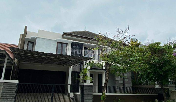 Dijual Cepat Rumah Siap Huni 2 Lt Graha Family Surabaya 1