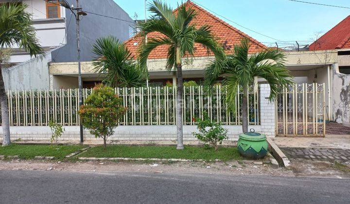 Rumah Bagus Jalan Blambangan Surabaya 1