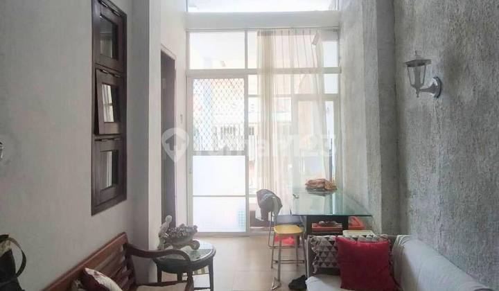 Dijual rumah di Ngagel  Lokasi sangat strategis Surabaya  2